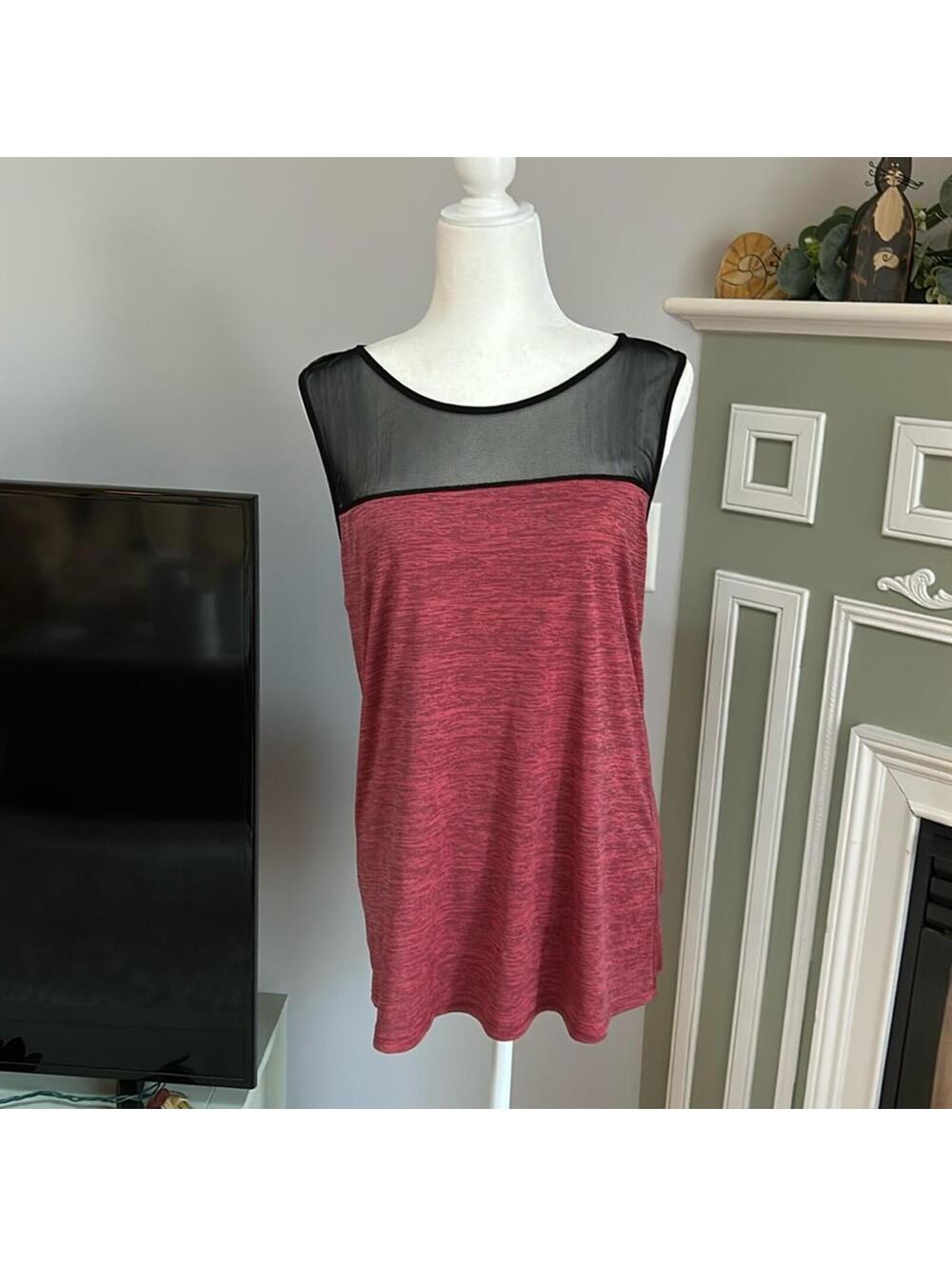 Rue Juju tank with mesh